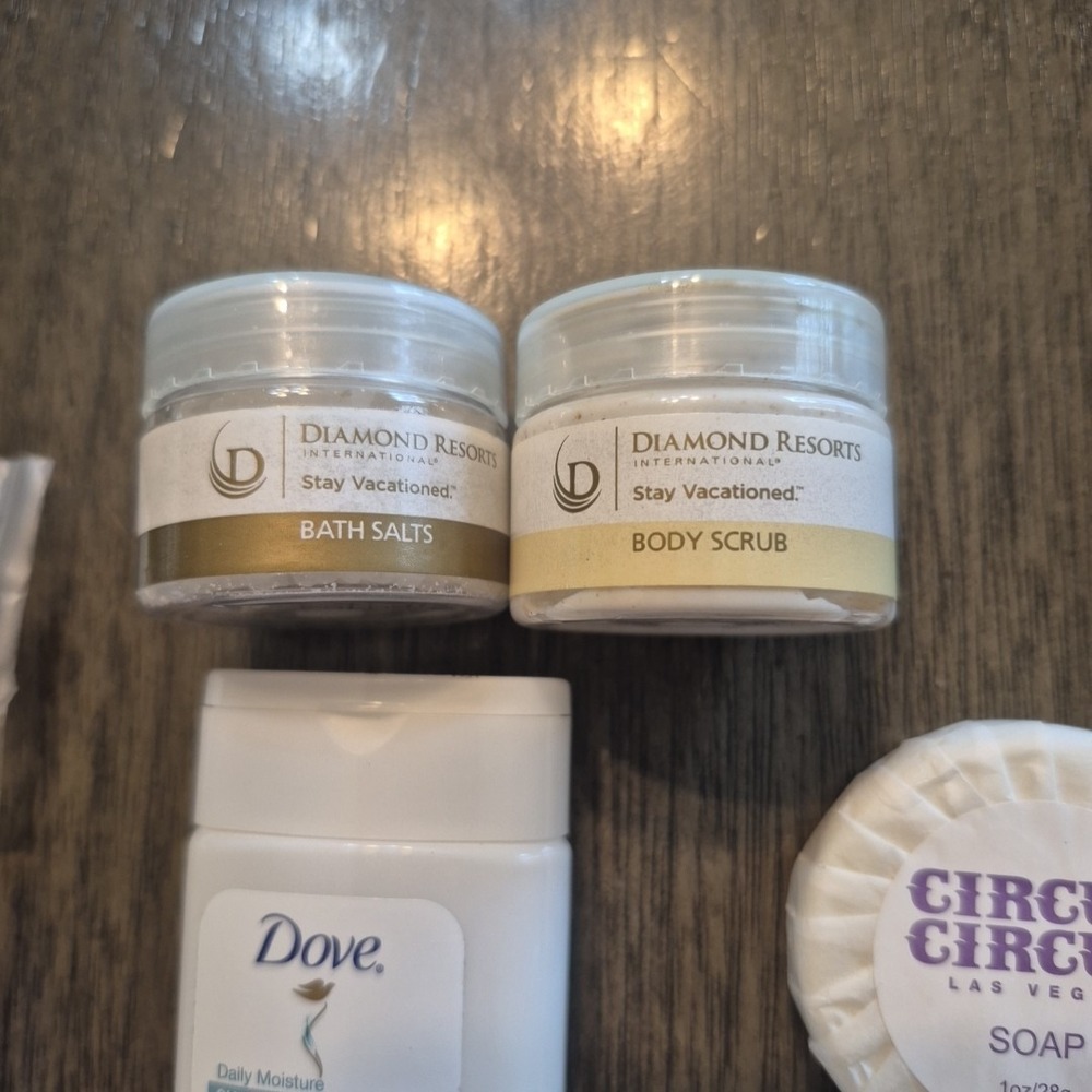 Hotel Toiletries Soap Bars Shampoo Conditioner ... Assorted Travel Lot Of 12 - Picture 6 of 6